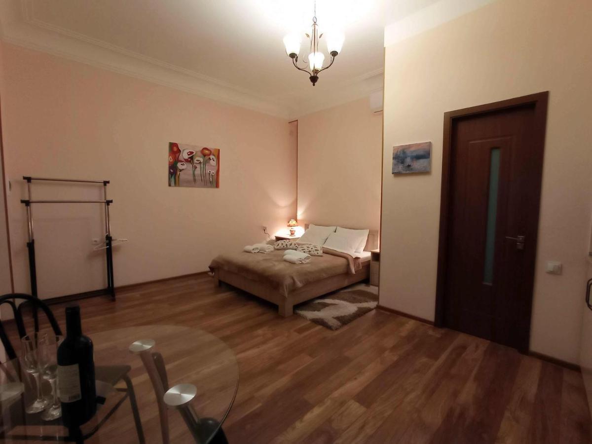 La Maison #7 Tbilisi Exteriör bild