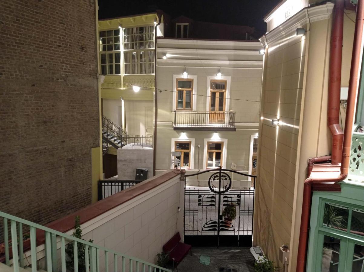 La Maison #7 Tbilisi Exteriör bild