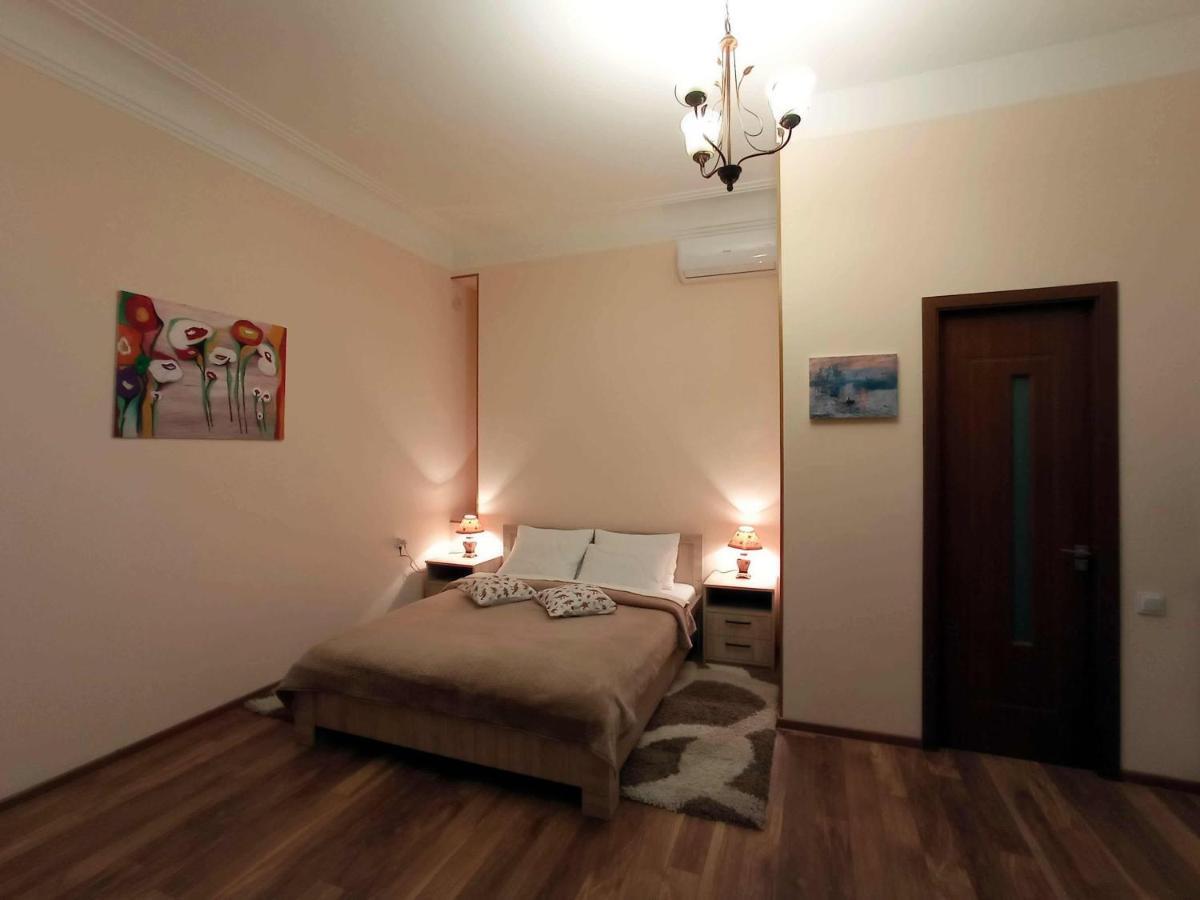 La Maison #7 Tbilisi Exteriör bild
