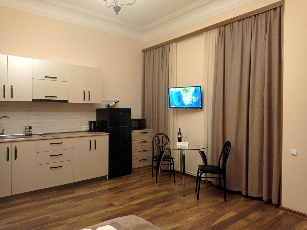 La Maison #7 Tbilisi Exteriör bild