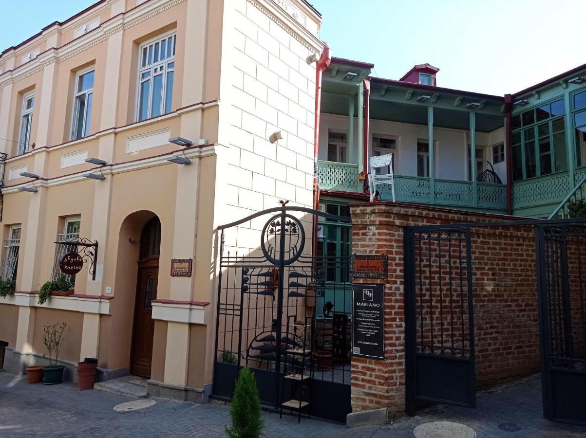 La Maison #7 Tbilisi Exteriör bild