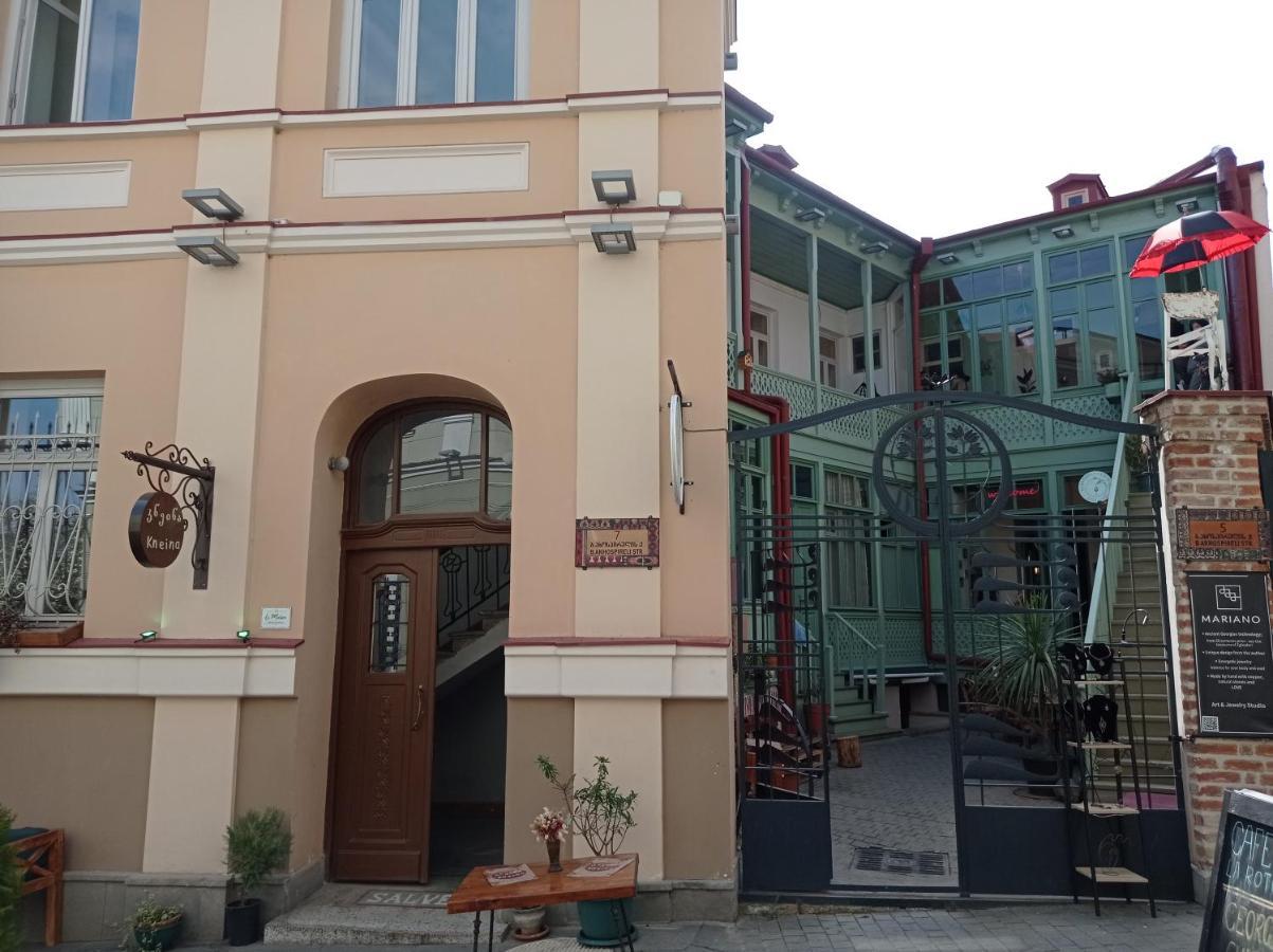 La Maison #7 Tbilisi Exteriör bild