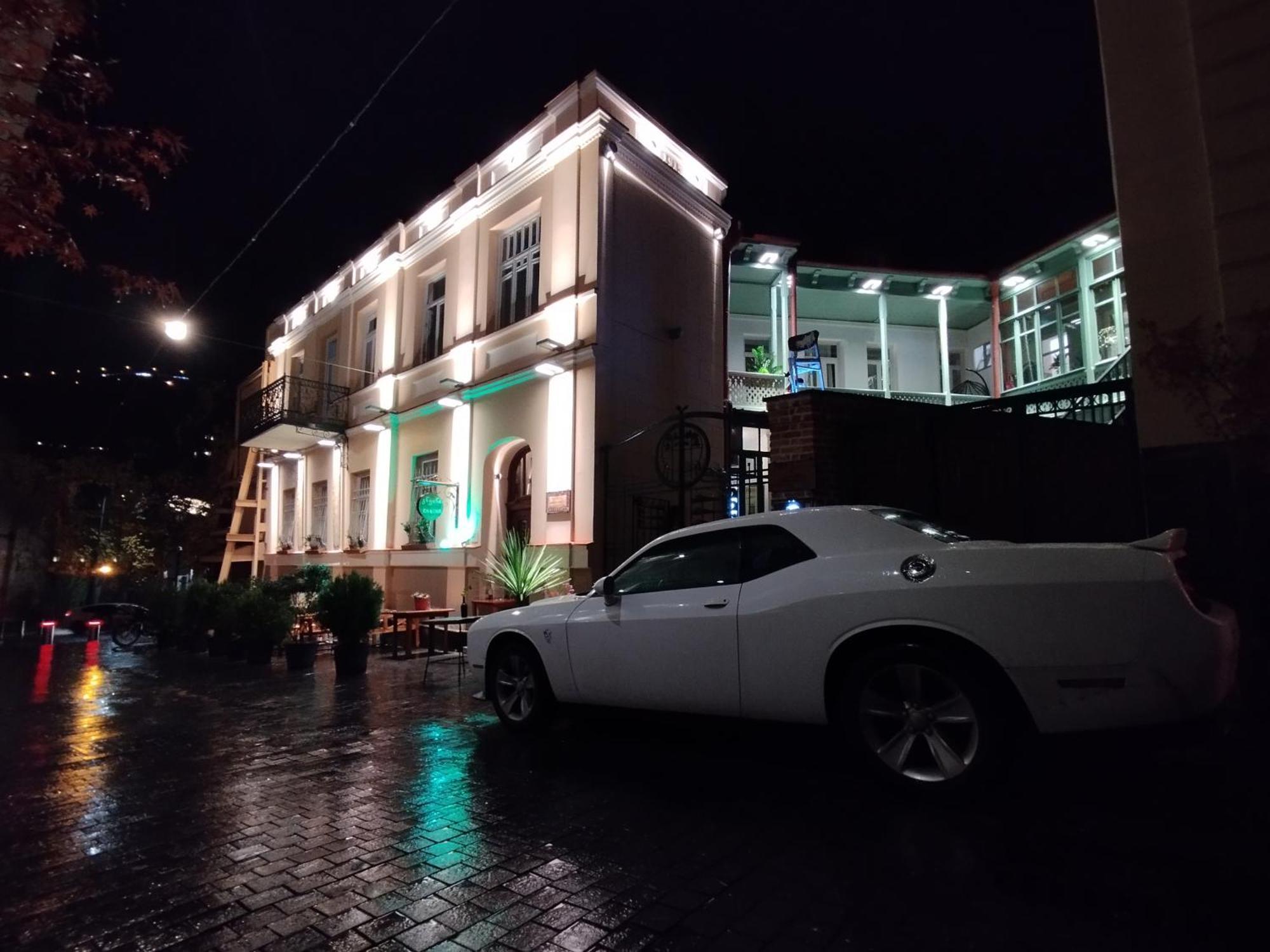 La Maison #7 Tbilisi Exteriör bild